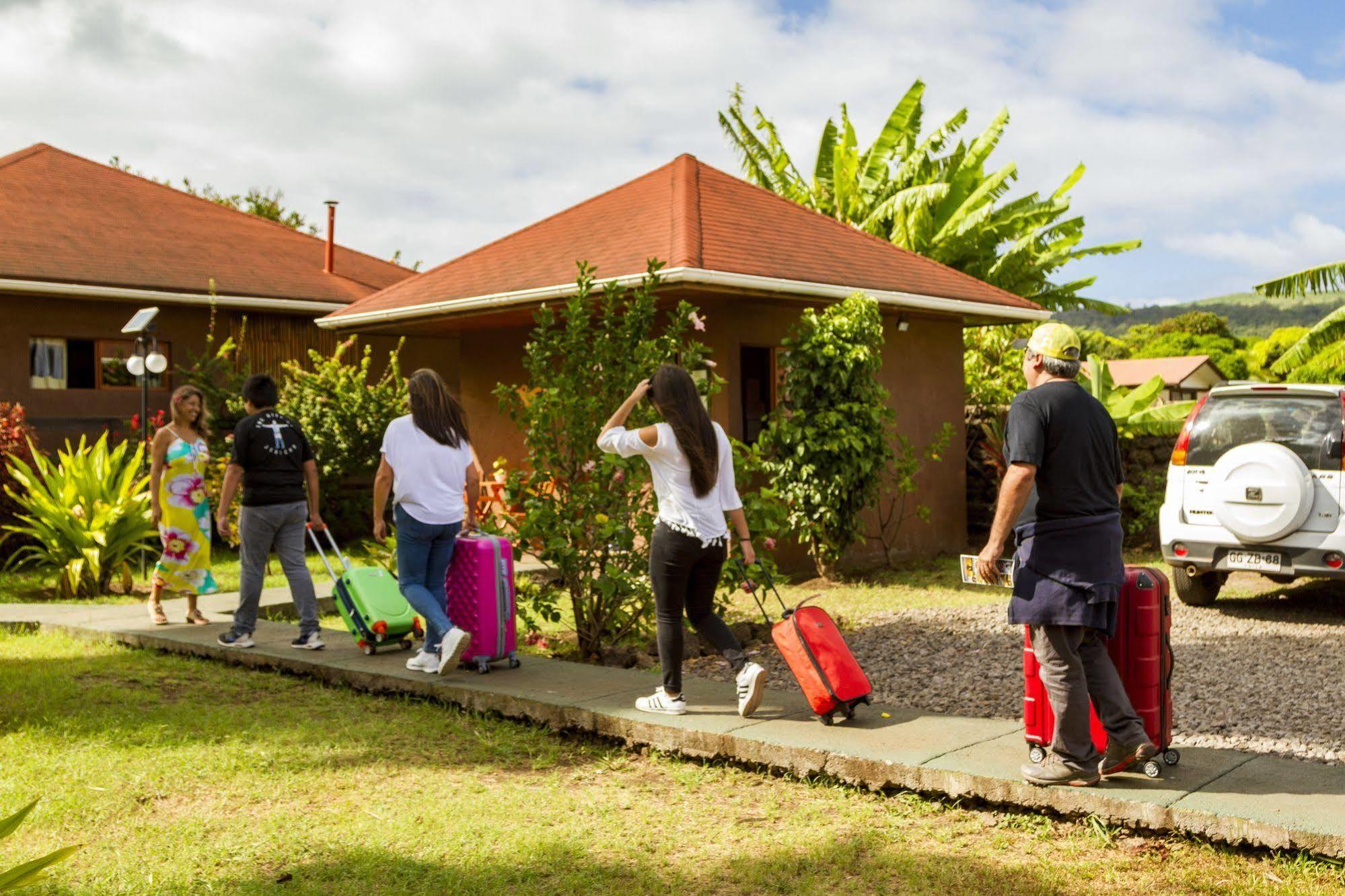 Marae - Cabanas Premium Hanga Roa Bagian luar foto